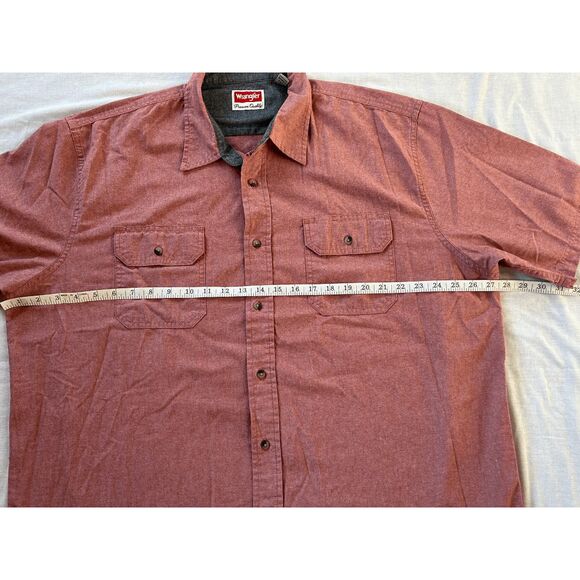 Men's Wrangler 2XL Short Sleeve Shirt Lot of Two, Red/Salmon. Button Down - Picture 5 of 10